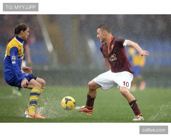 法兰克福反击战术再升级 堂安律加盟强化边路进攻体系